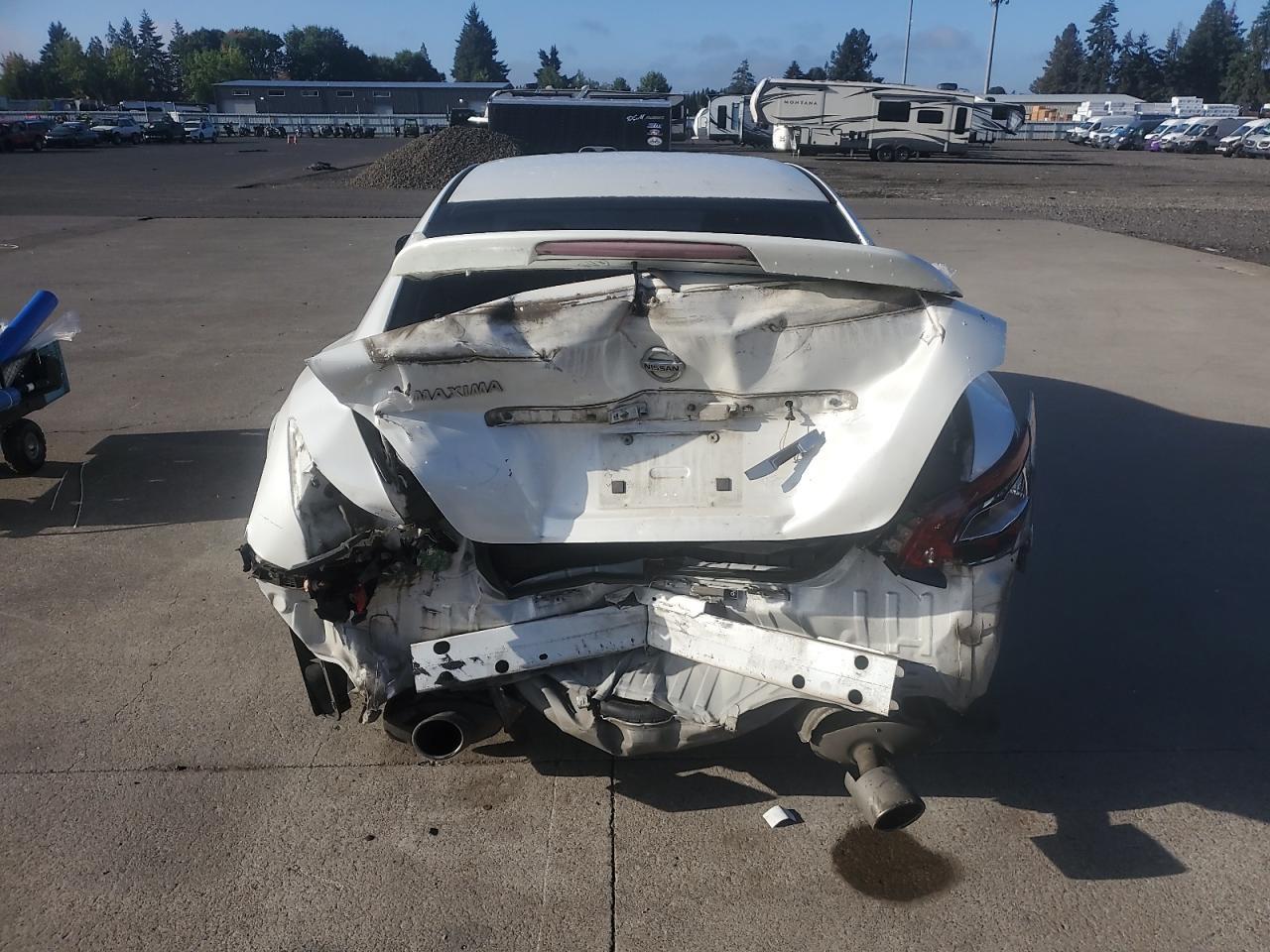 2014 NISSAN Maxima