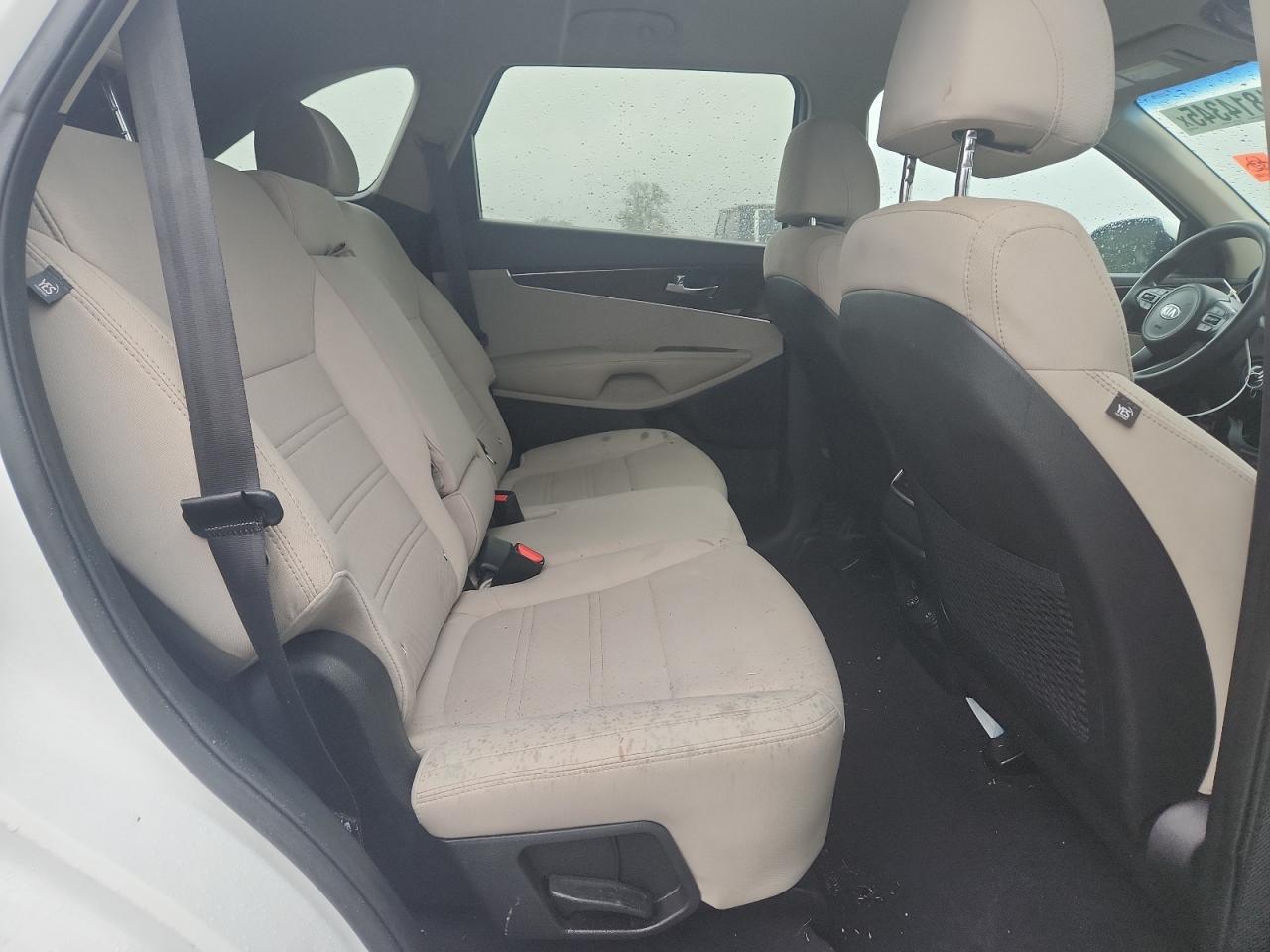 2017 KIA SORENTO