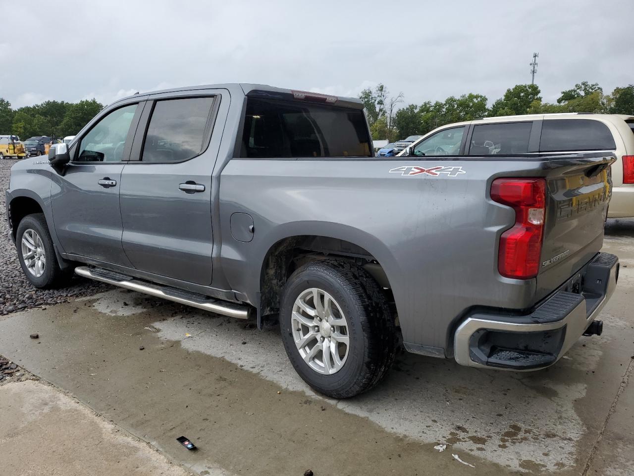 2021 CHEVROLET Silverado