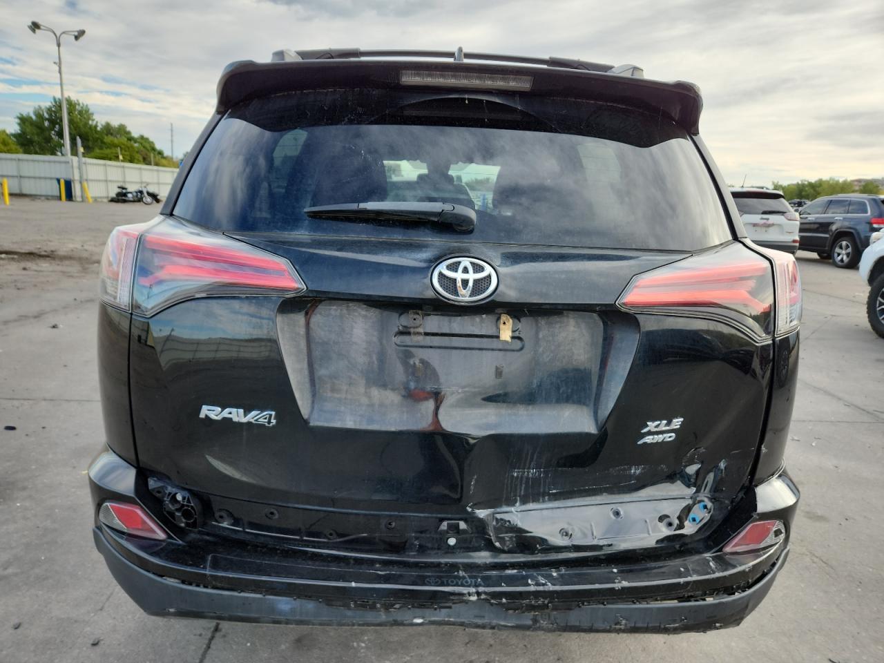 2018 TOYOTA RAV4