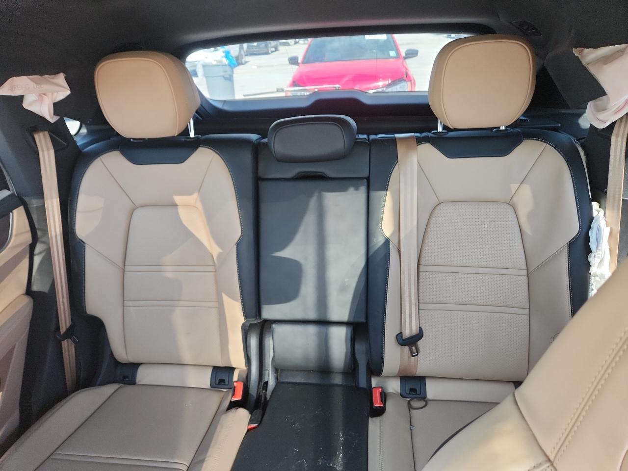 2024 PORSCHE CAYENNE