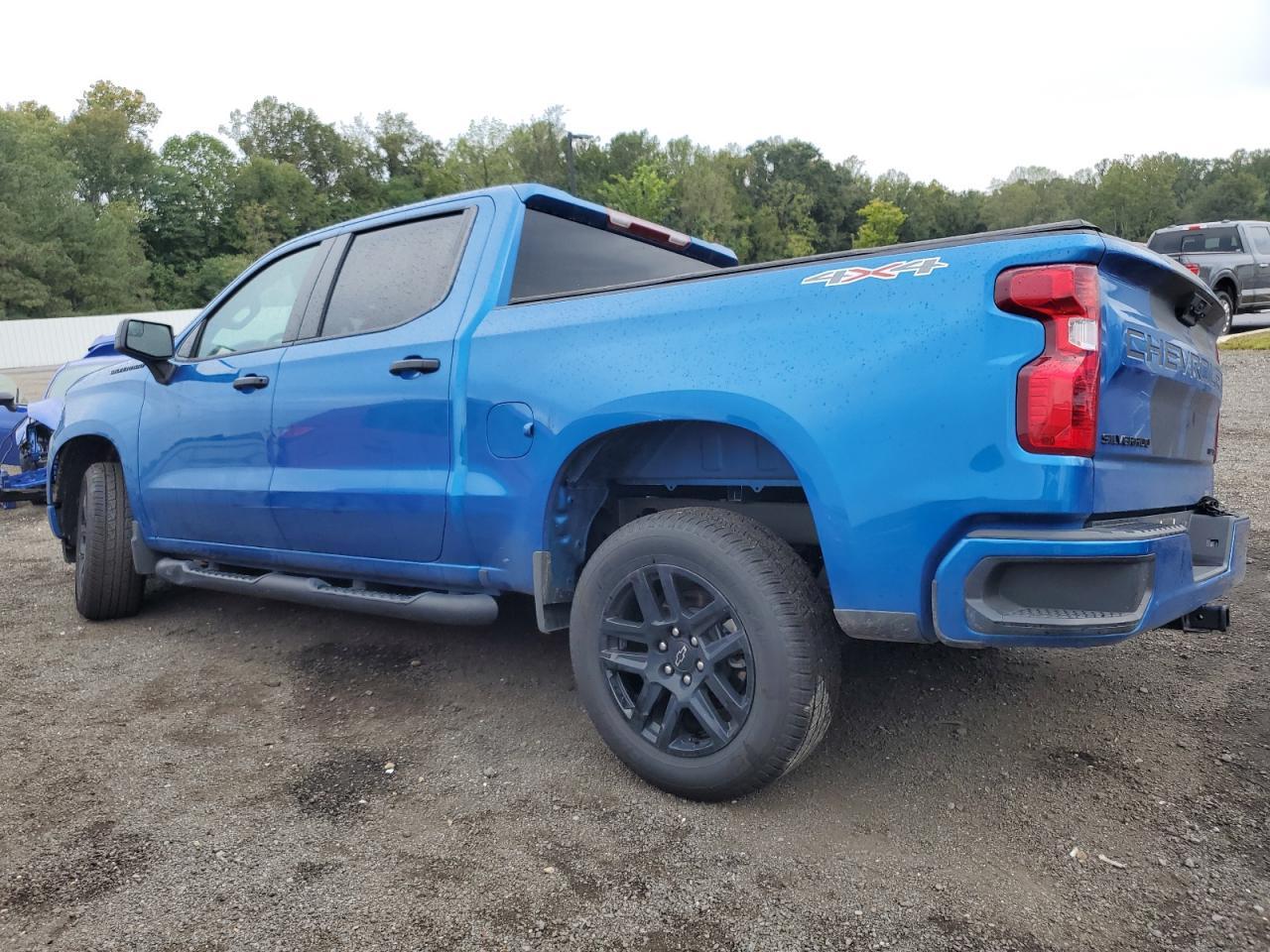 2024 CHEVROLET Silverado