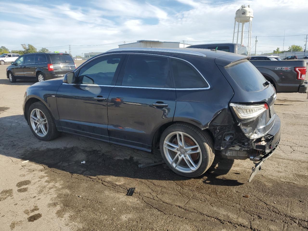 2015 AUDI Q5