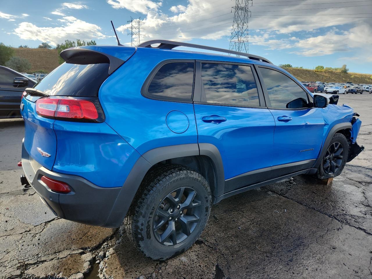 2018 JEEP CHEROKEE
