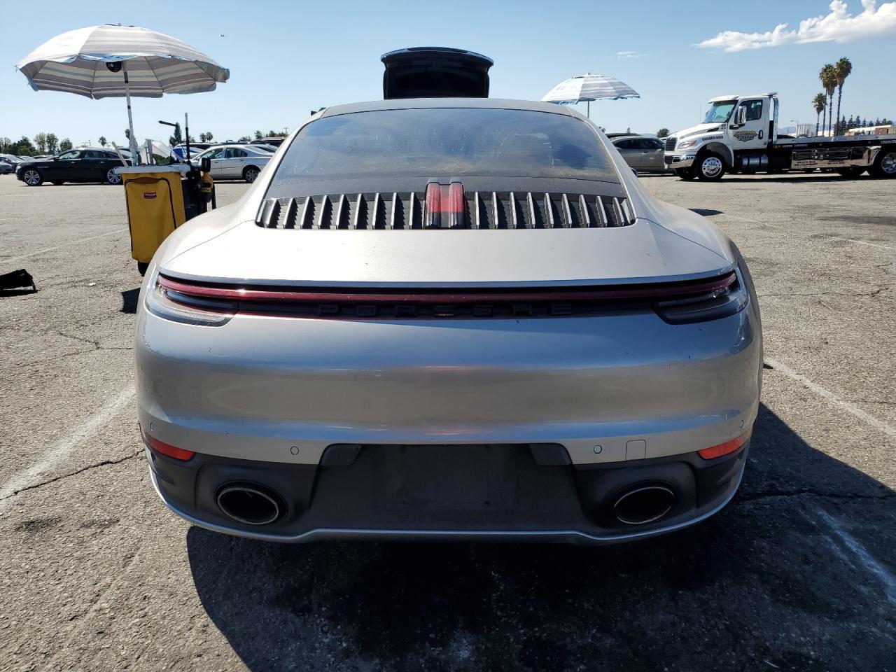 2020 PORSCHE 911
