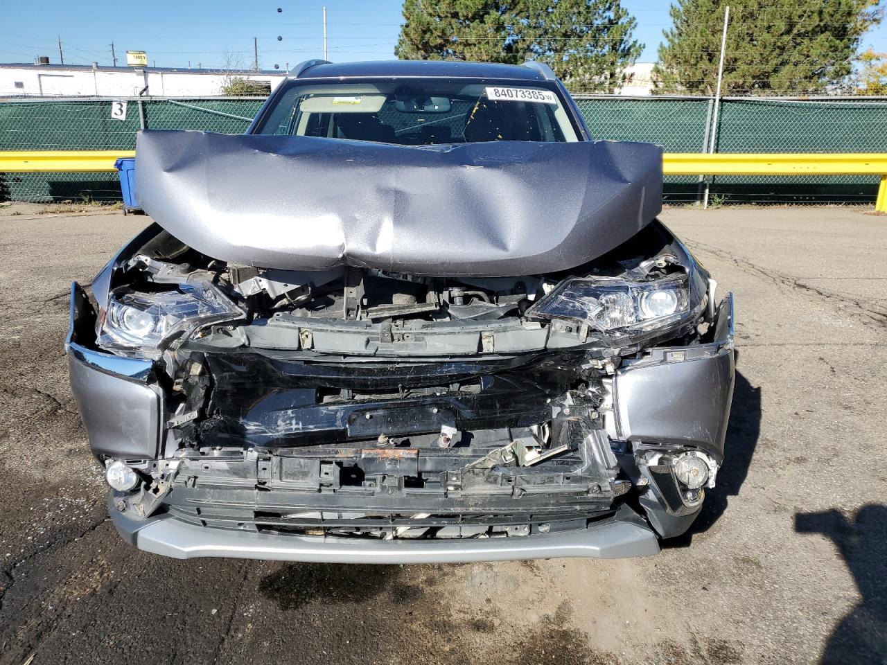 2018 MITSUBISHI outlander