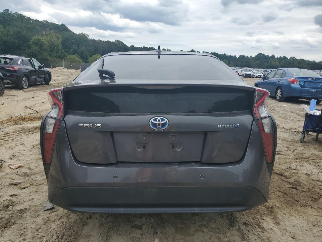 2017 TOYOTA PRIUS