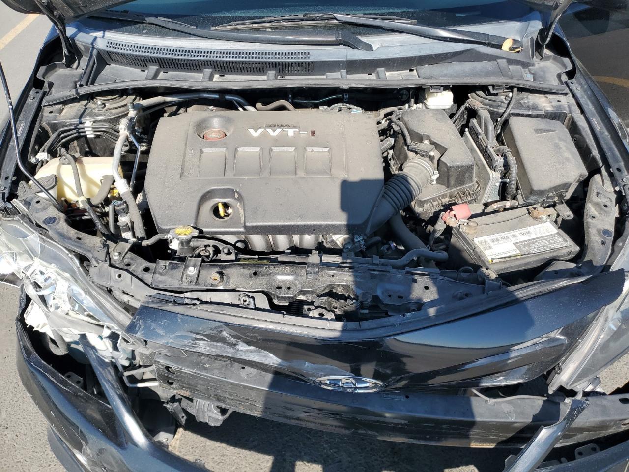 2011 TOYOTA COROLLA