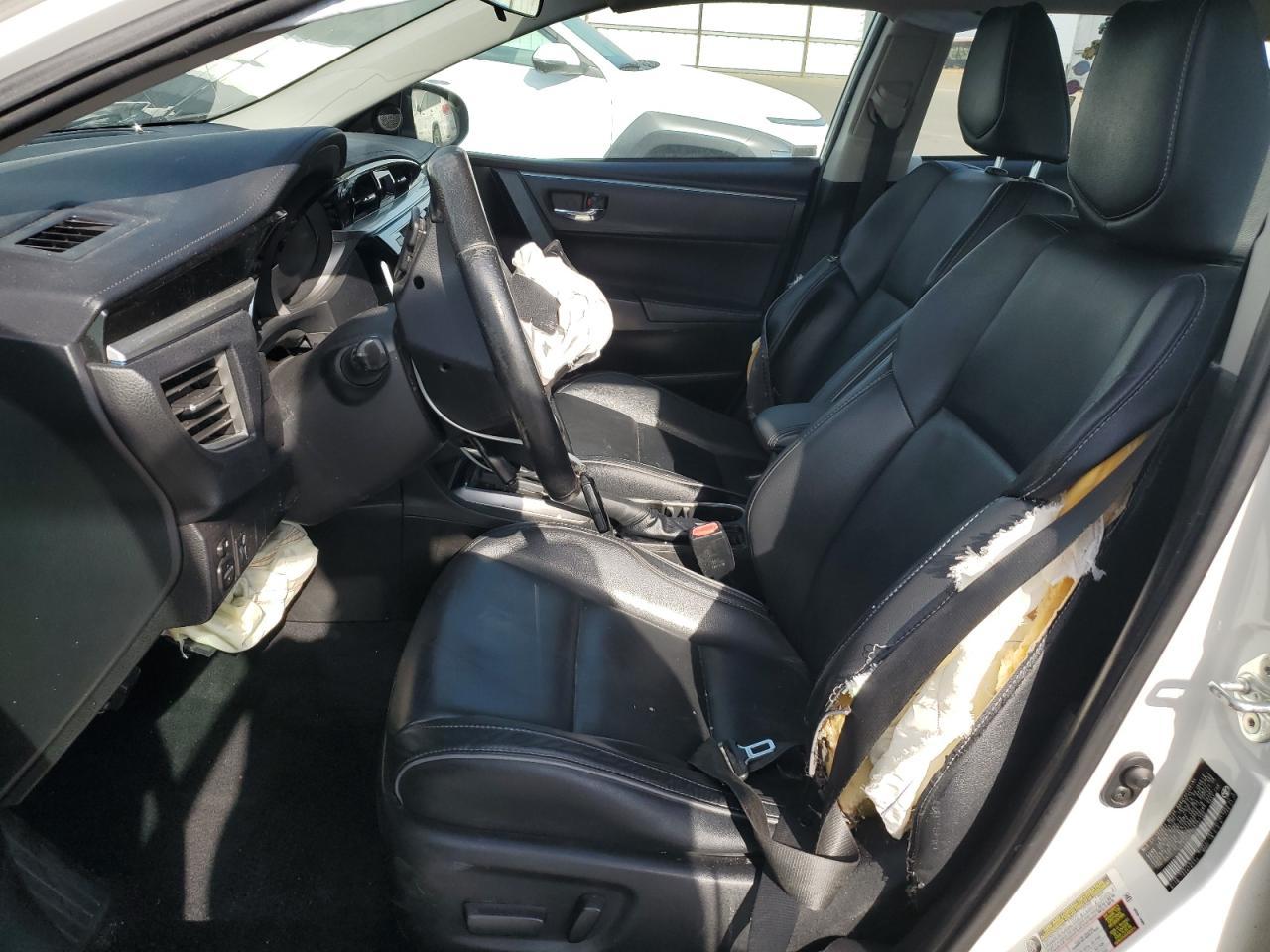 2015 TOYOTA COROLLA
