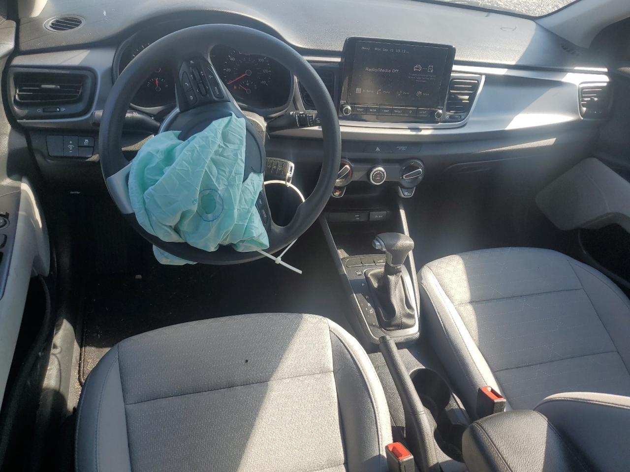 2023 KIA RIO