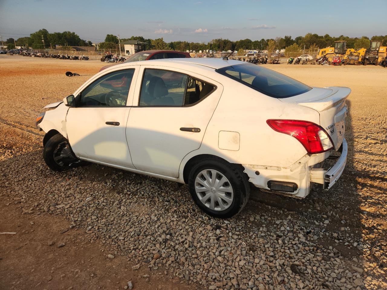 2019 NISSAN VERSA