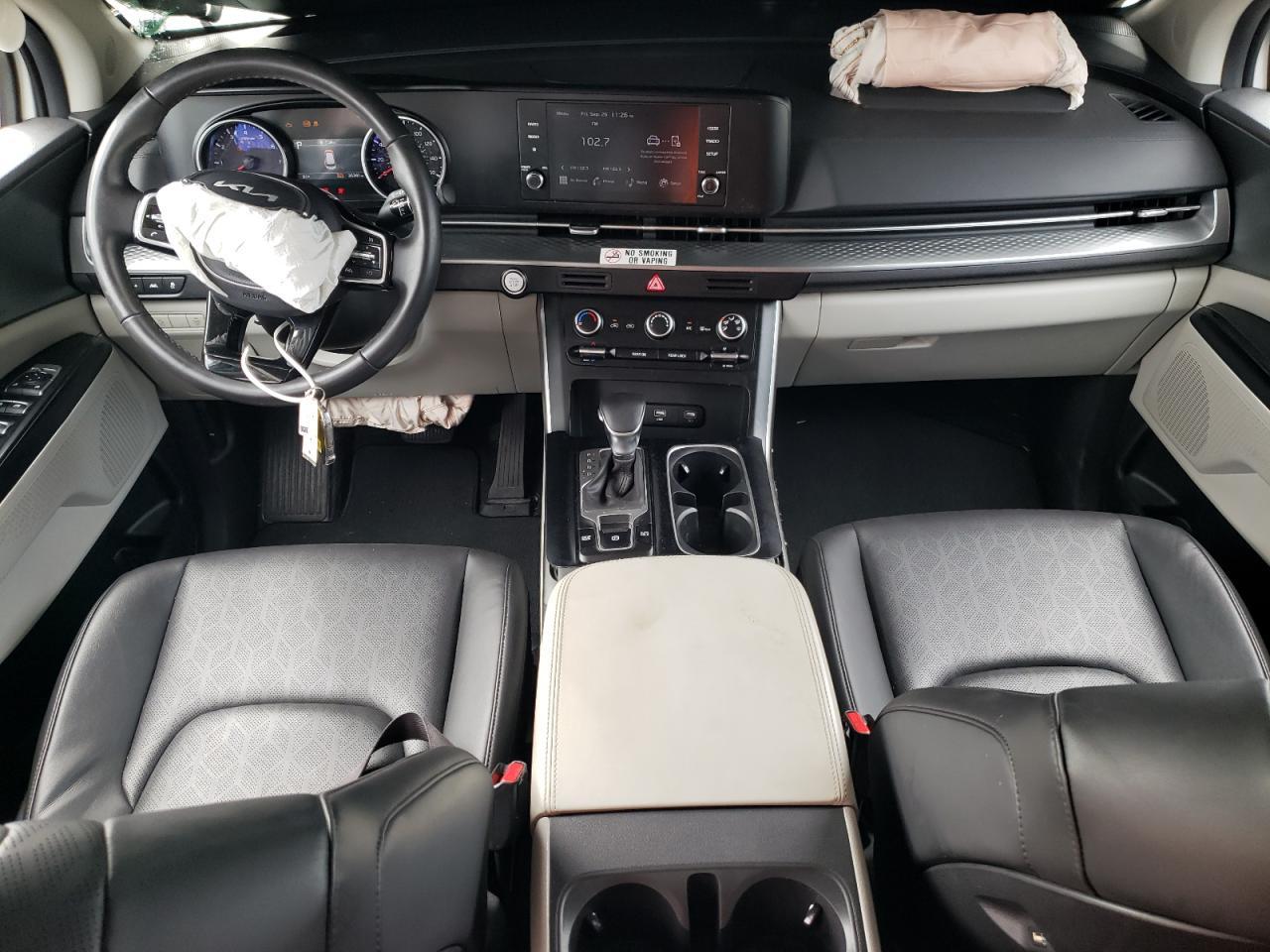 2024 KIA Carnival