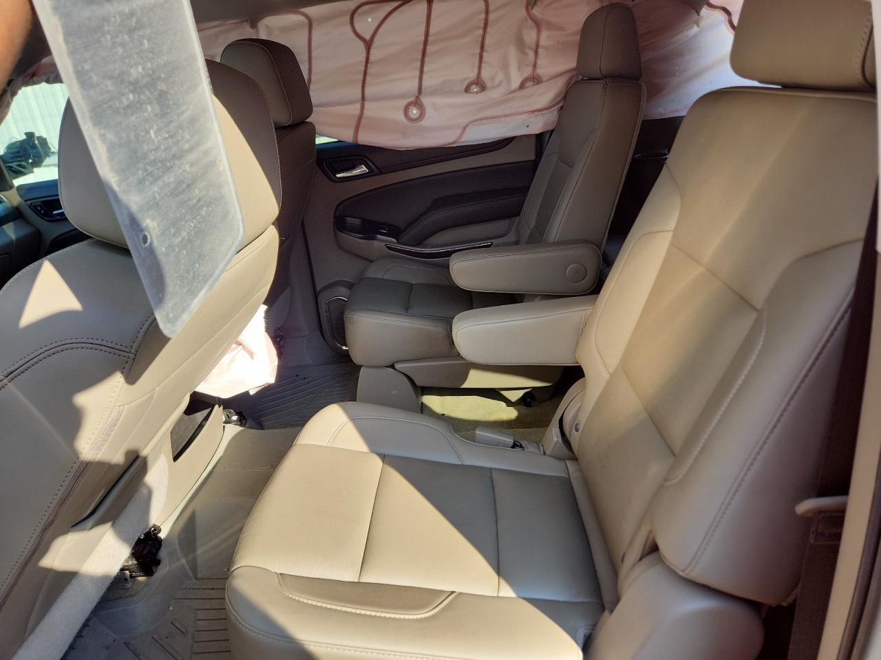 2018 CHEVROLET Suburban