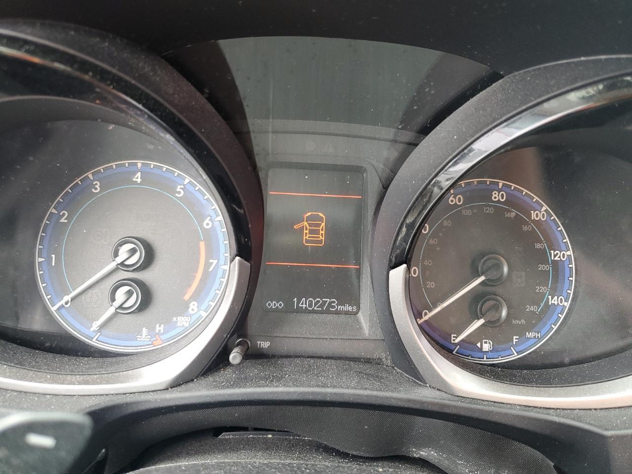 2015 TOYOTA COROLLA