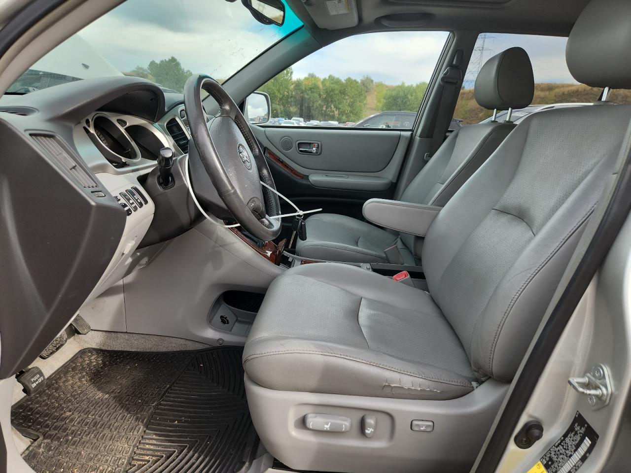 2006 TOYOTA HIGHLANDER