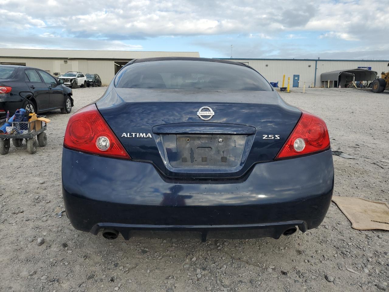 2011 NISSAN ALTIMA