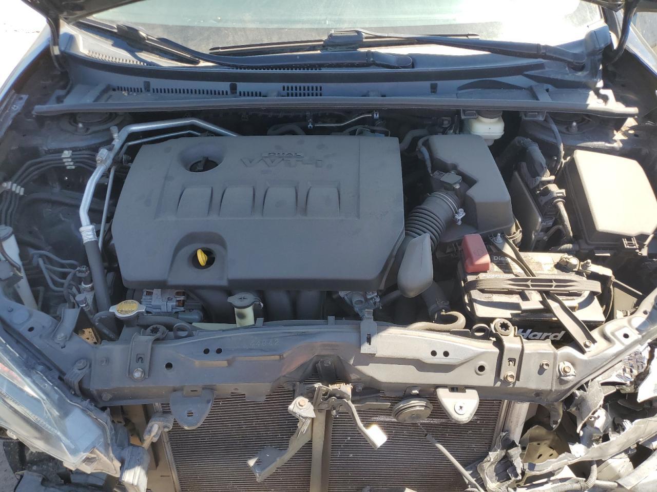 2017 TOYOTA COROLLA