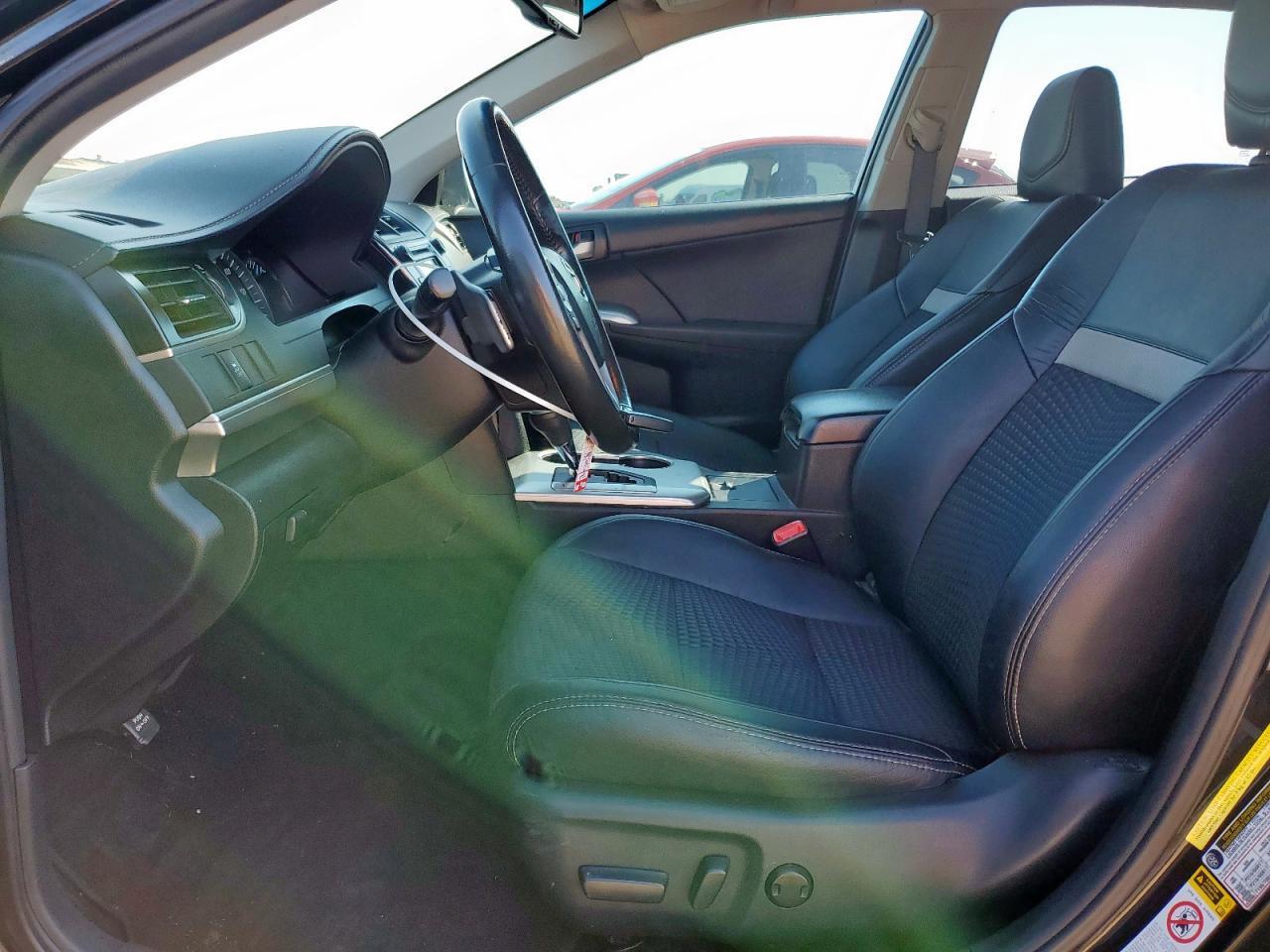 2013 TOYOTA CAMRY