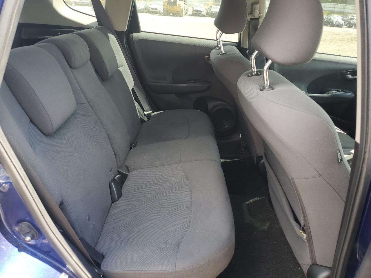 2013 HONDA FIT