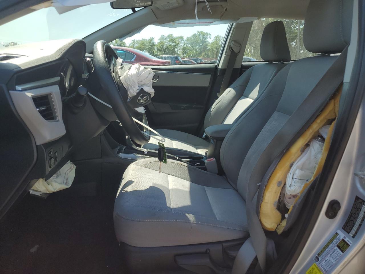 2015 TOYOTA COROLLA