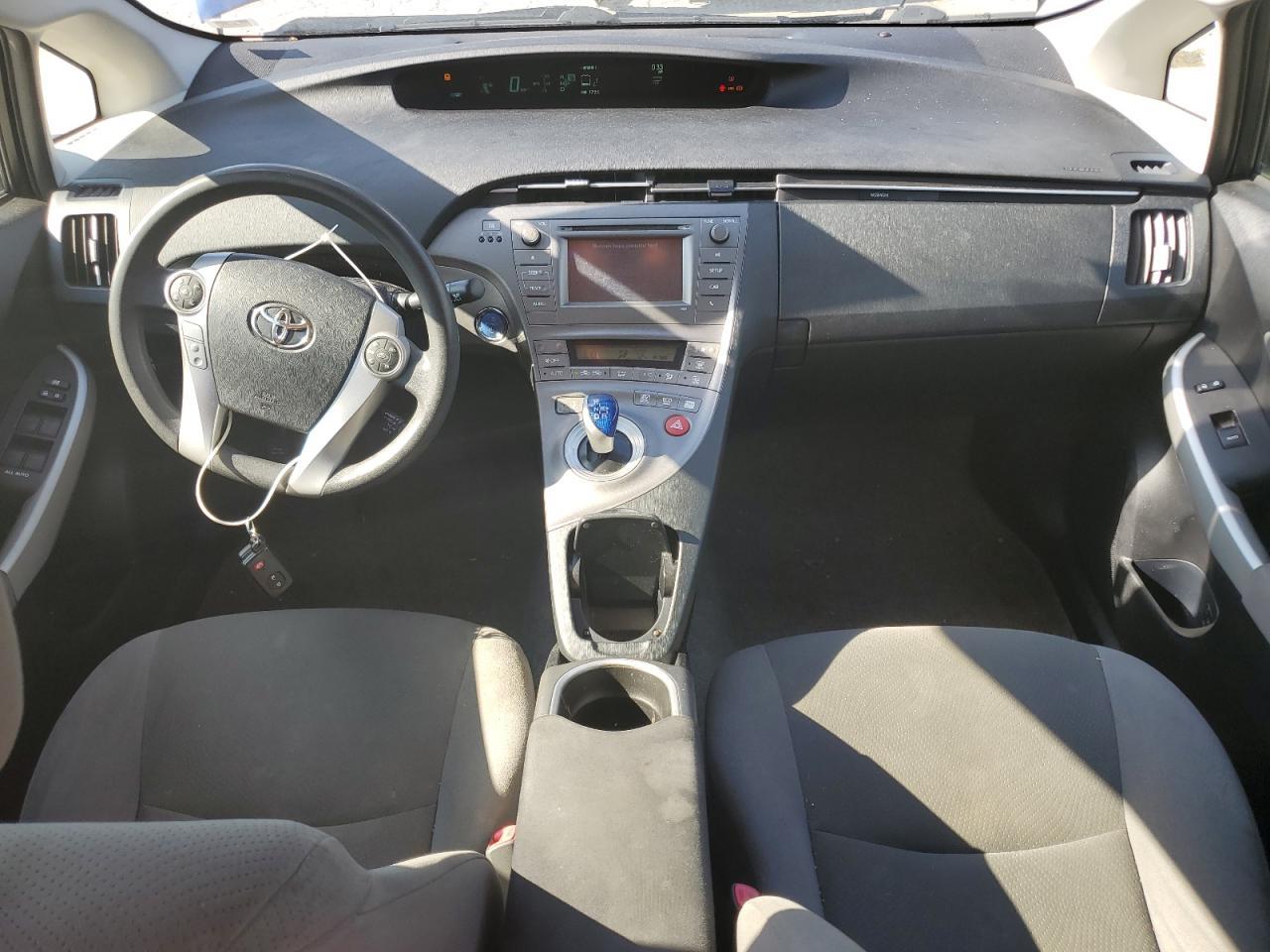 2013 TOYOTA PRIUS