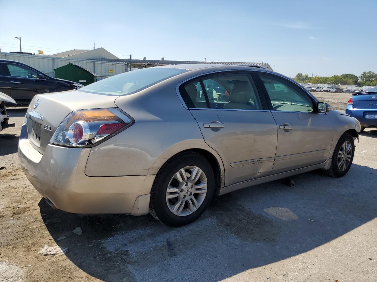 2012 NISSAN ALTIMA