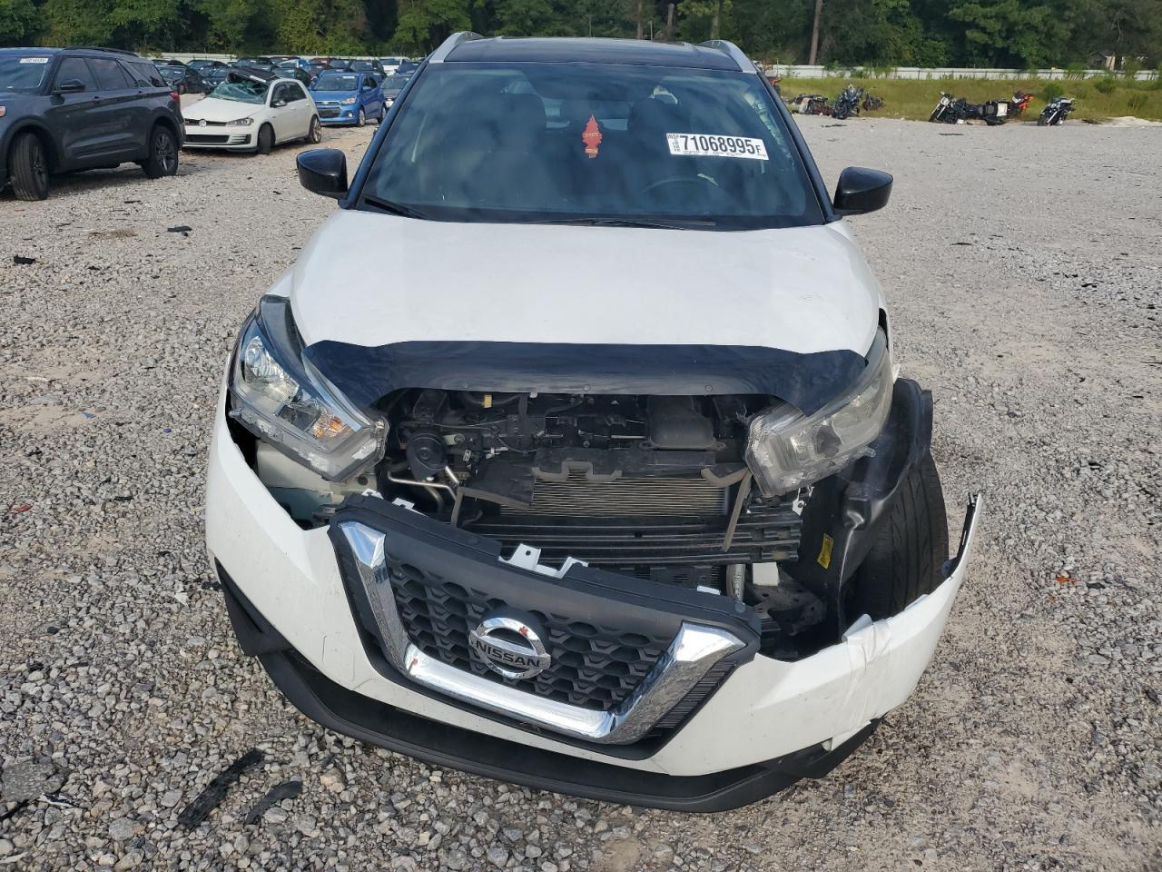 2018 NISSAN KICKS