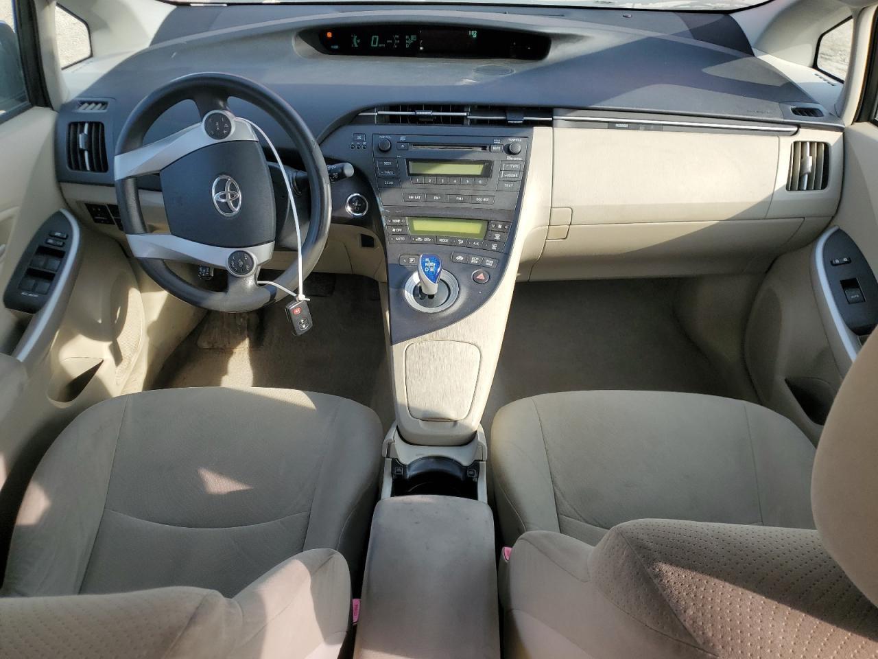 2011 TOYOTA PRIUS