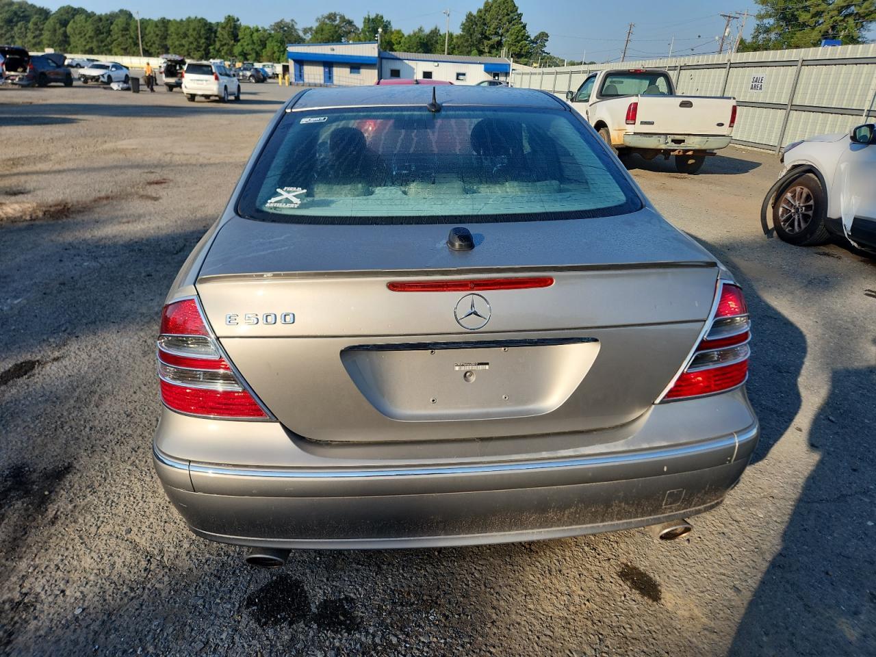 2005 MERCEDES-BENZ E-Class