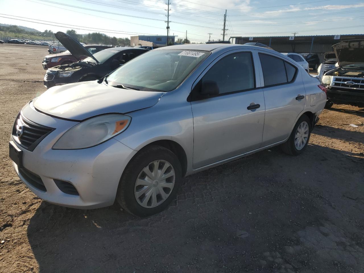 2013 NISSAN VERSA