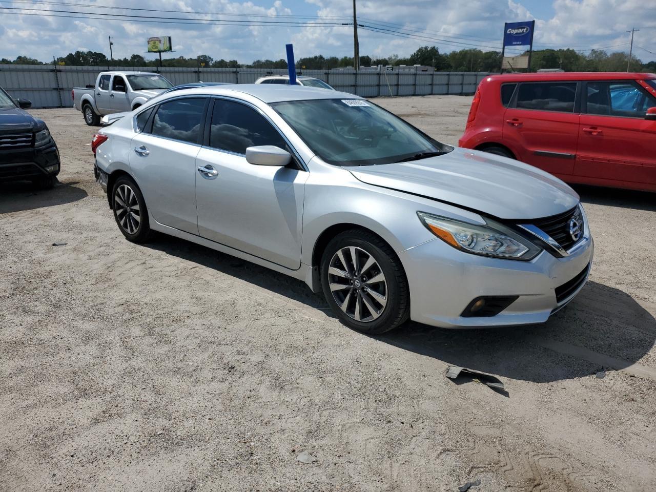 2017 NISSAN ALTIMA
