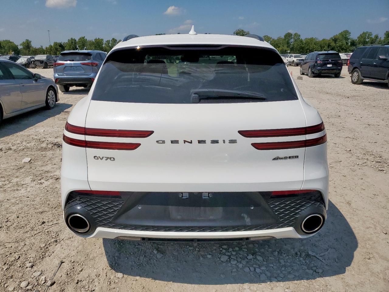 2022 GENESIS GV70