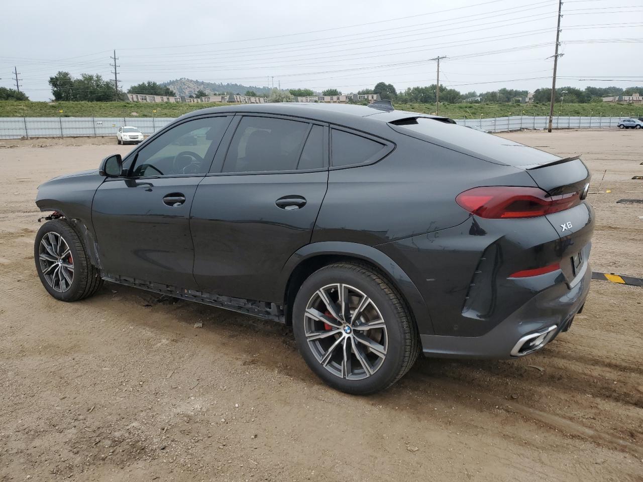 2022 BMW X6