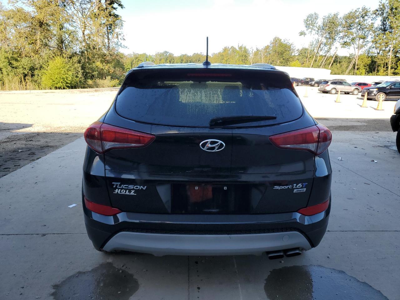 2017 HYUNDAI TUCSON