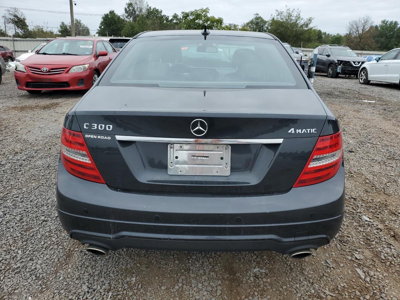 2012 MERCEDES-BENZ C-CLASS