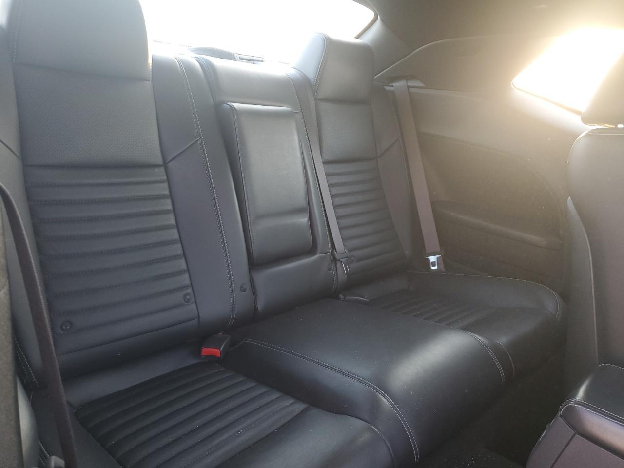 2012 DODGE Challenger