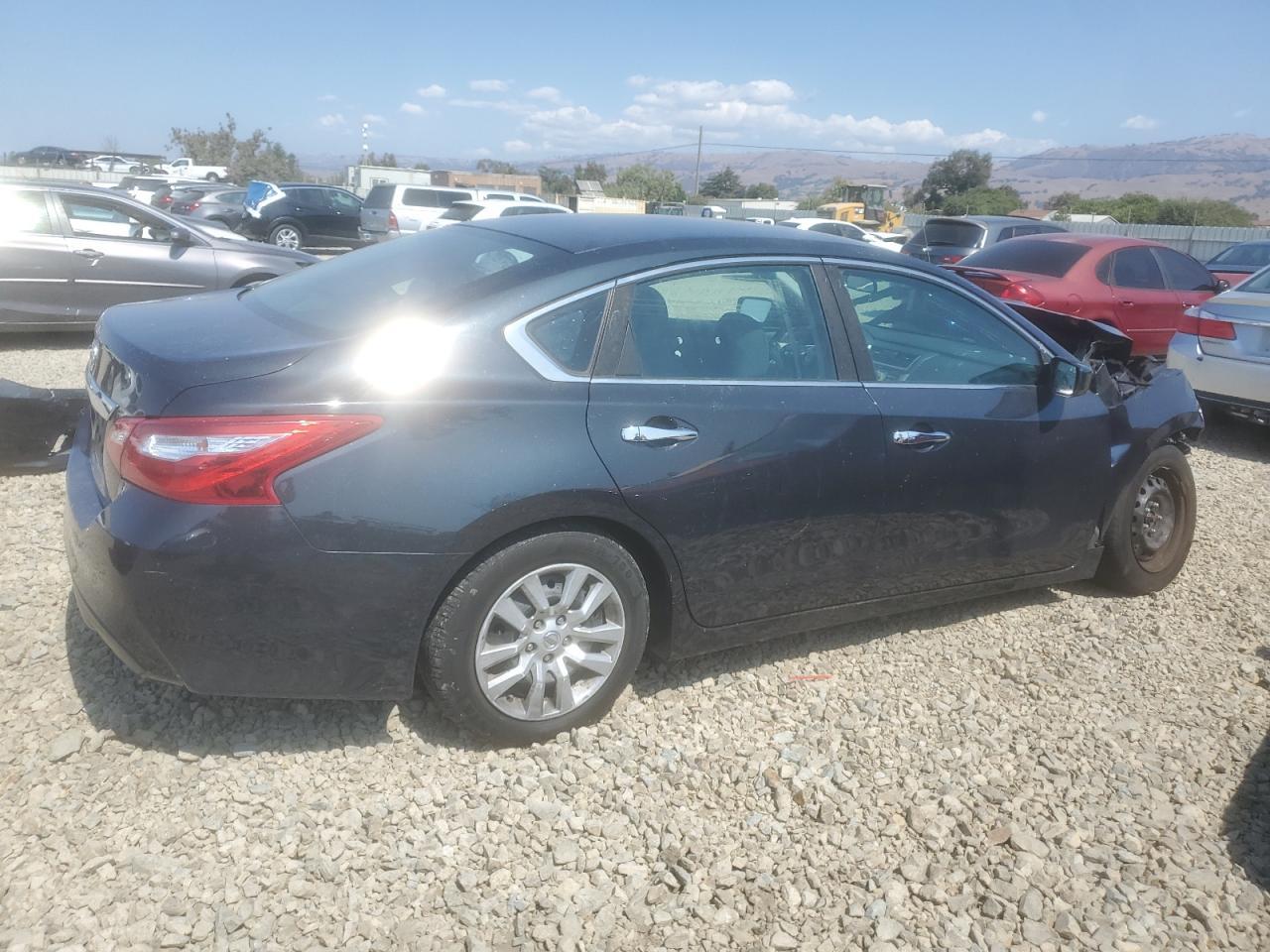 2017 NISSAN ALTIMA