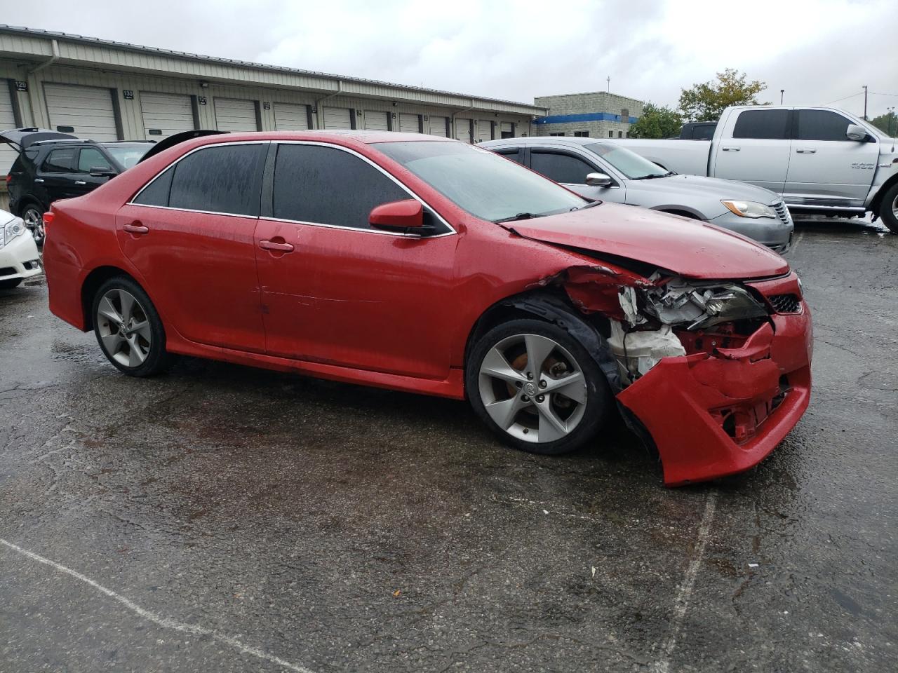 2013 TOYOTA CAMRY