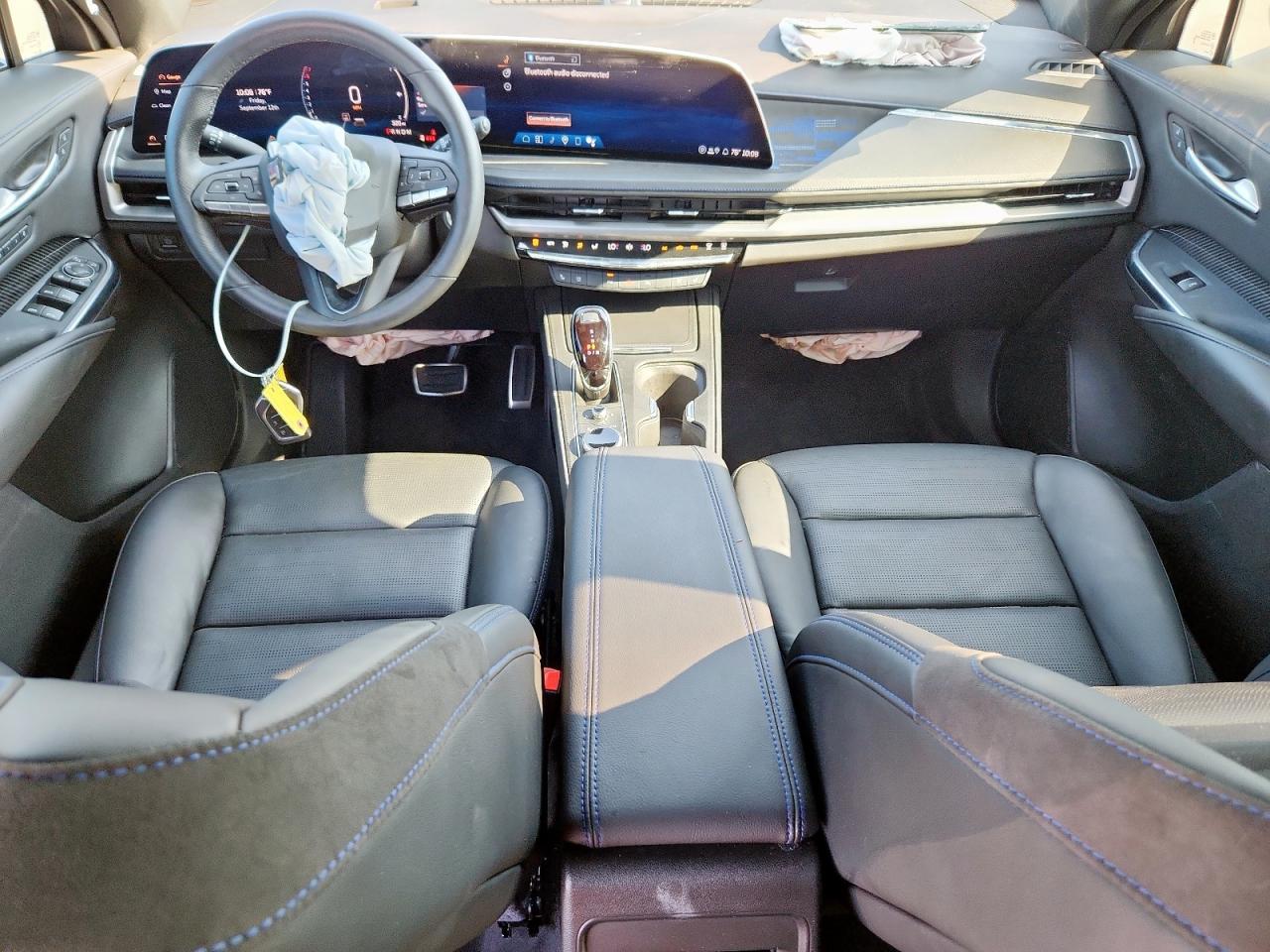 2025 CADILLAC XT4
