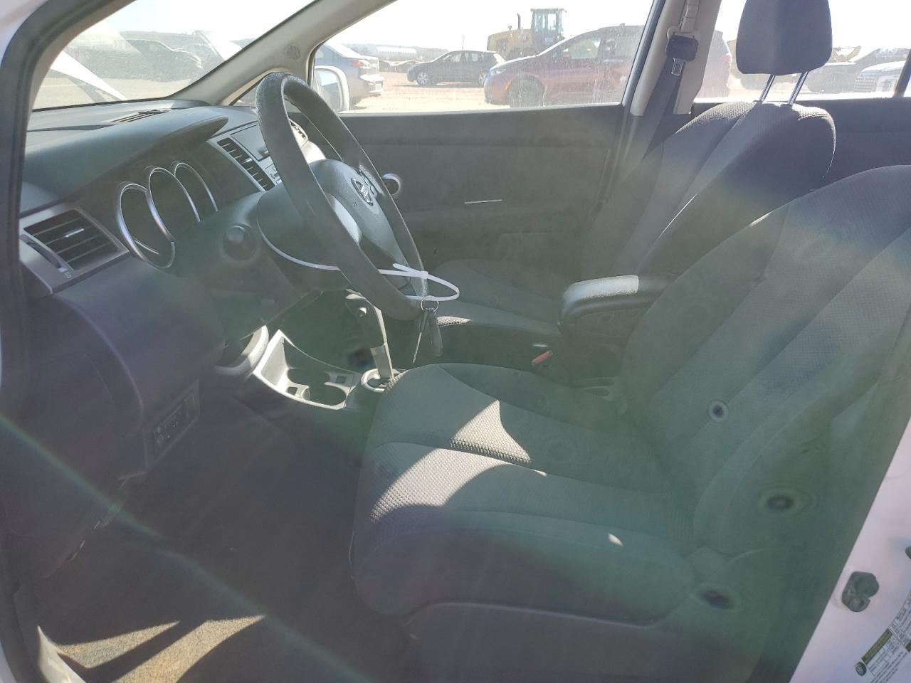 2009 NISSAN VERSA