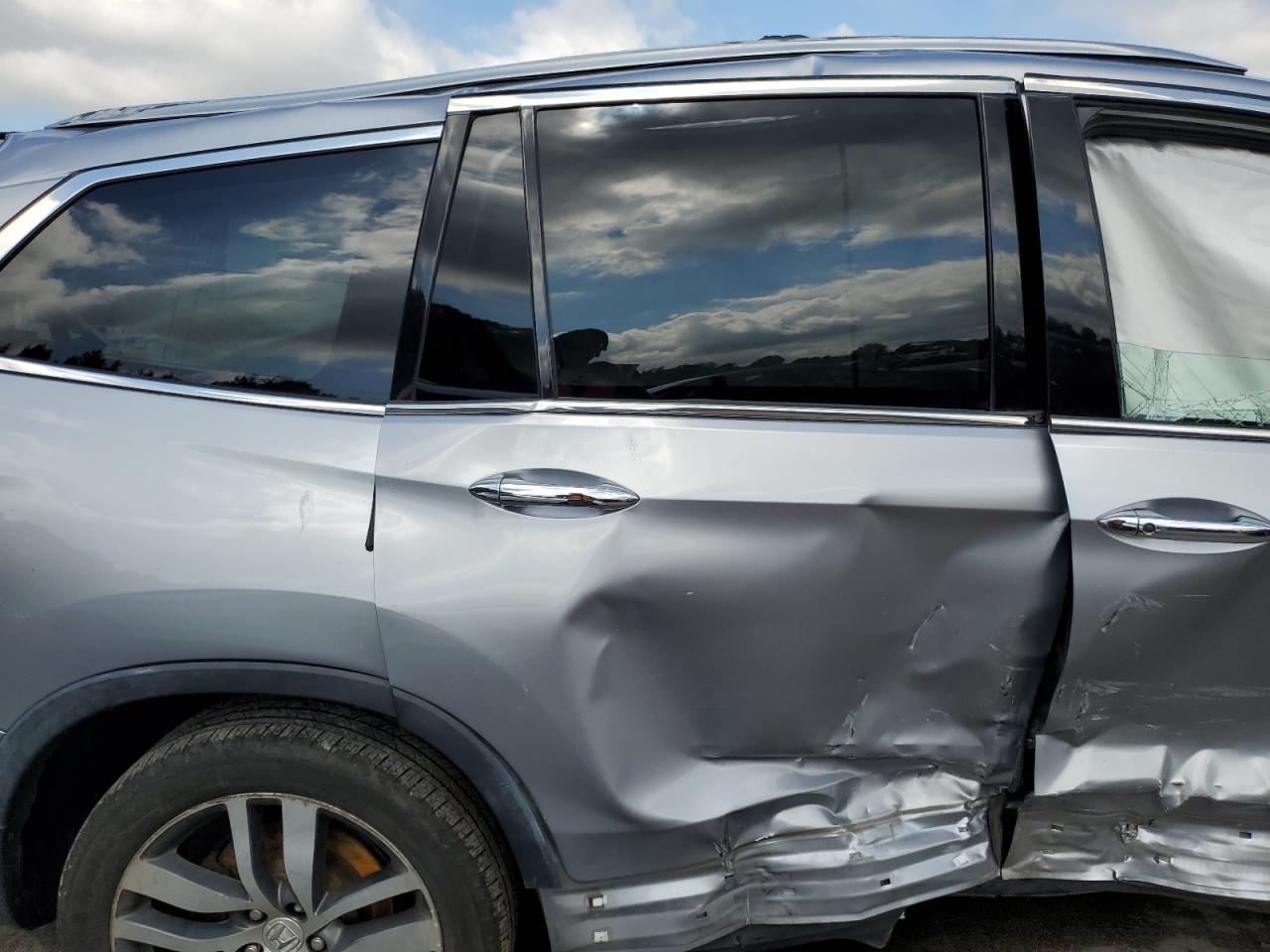2016 HONDA PILOT