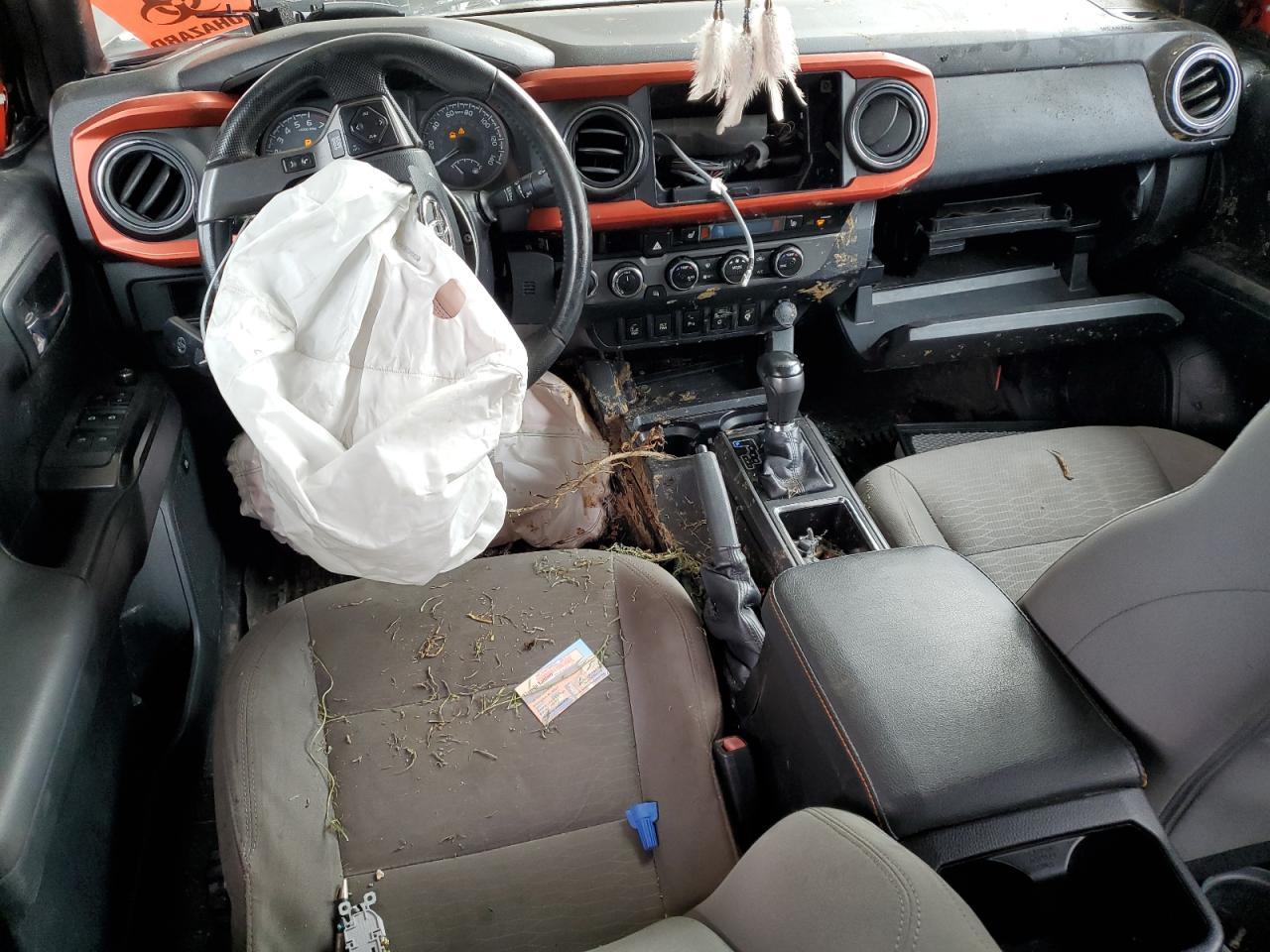2016 TOYOTA TACOMA