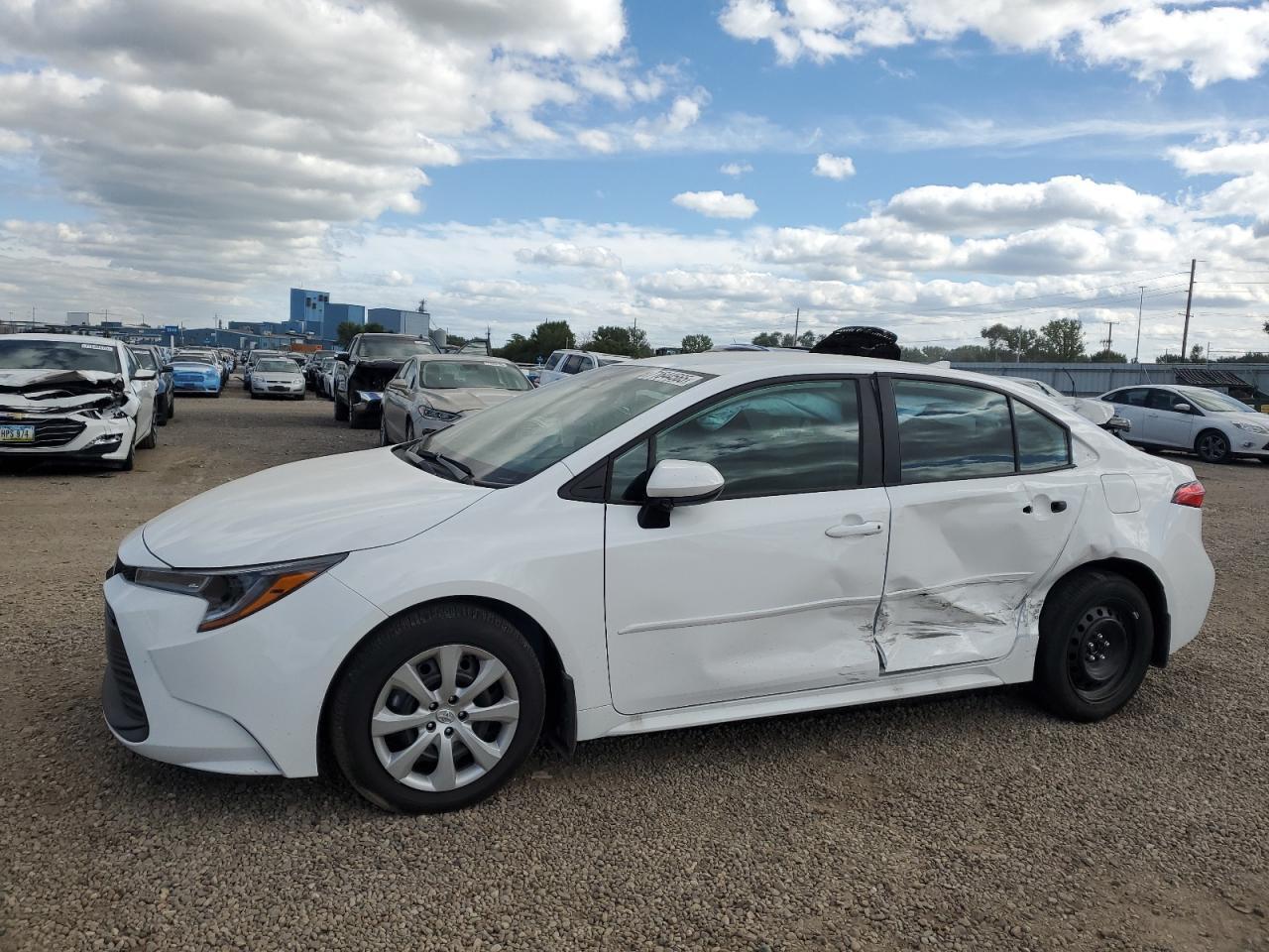 2025 TOYOTA COROLLA