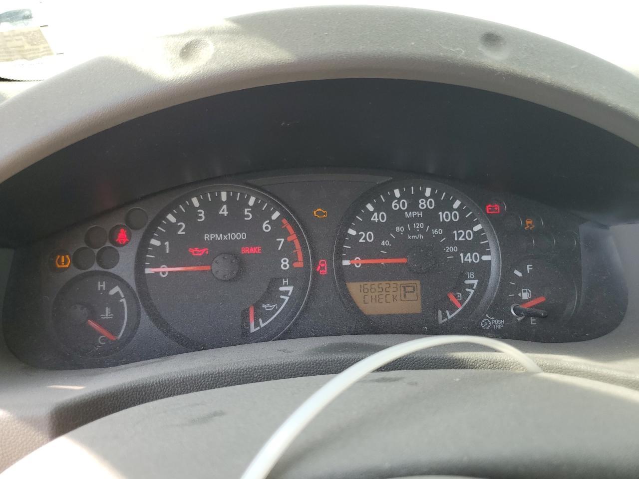 2012 NISSAN Frontier