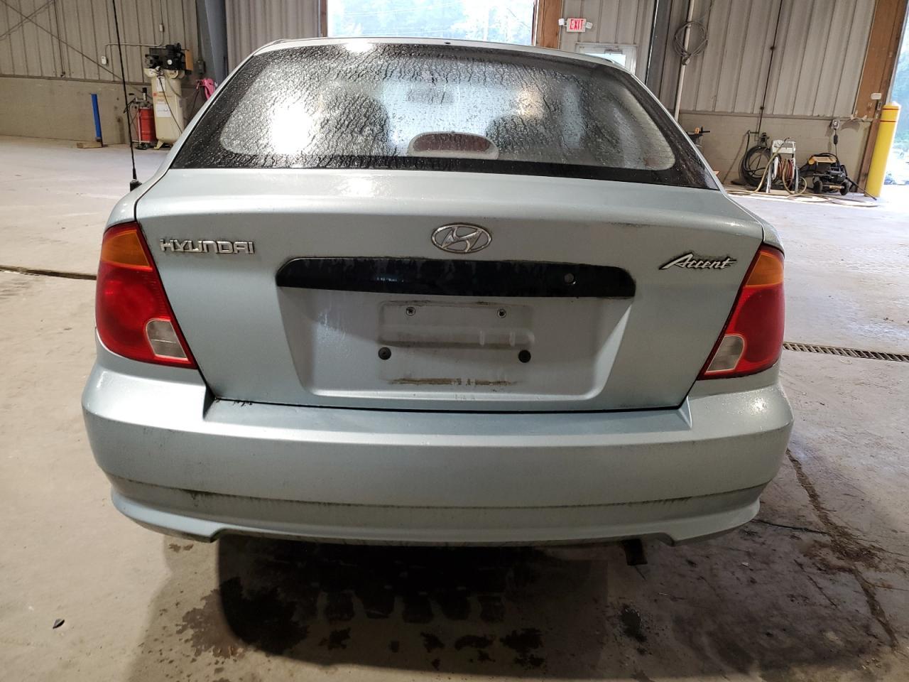 2003 HYUNDAI ACCENT