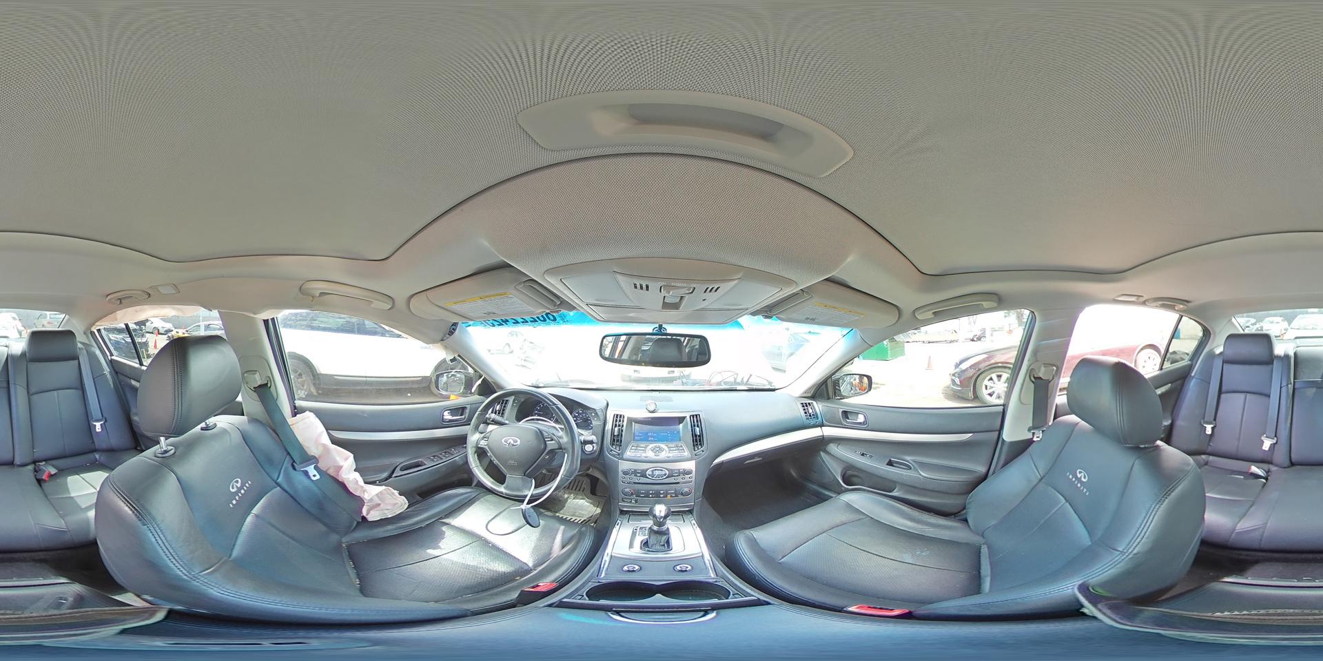 2013 INFINITI G37