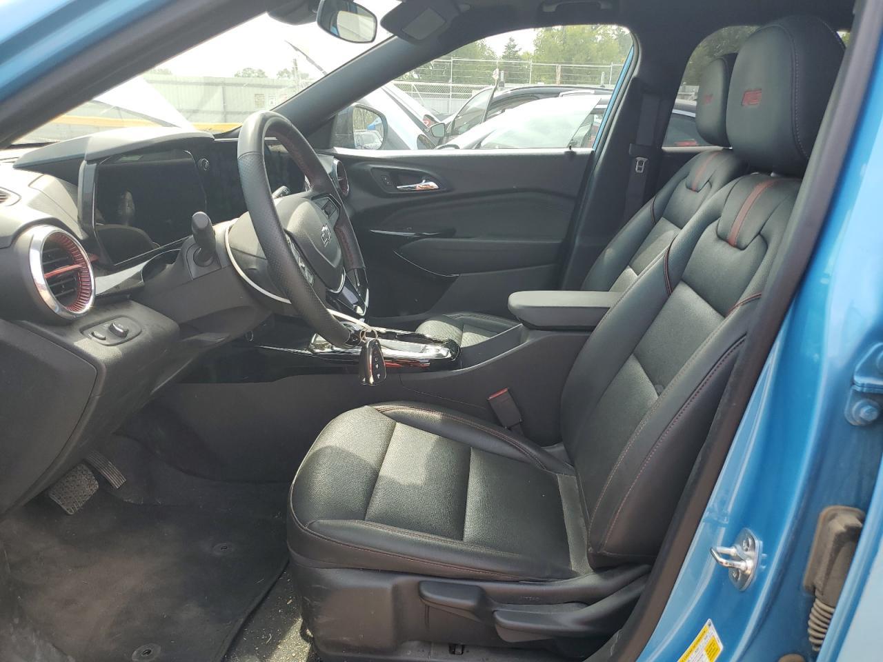 2025 CHEVROLET TRAX