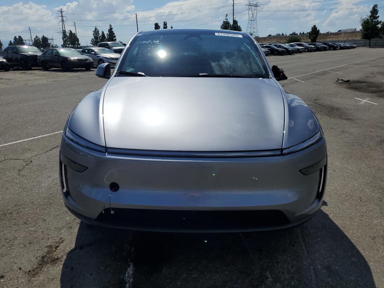 2026 TESLA MODEL Y