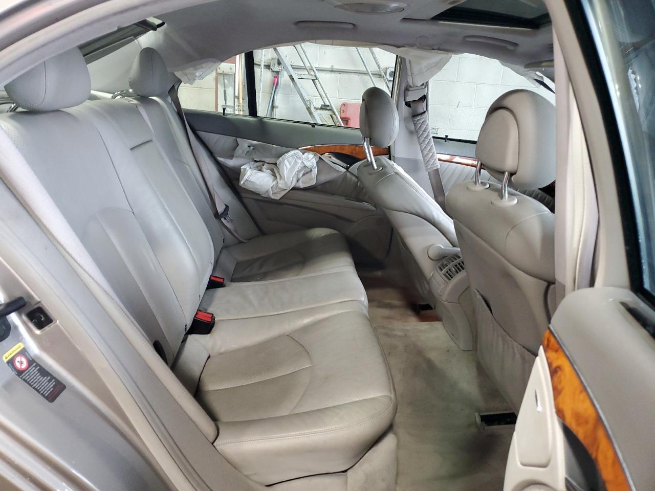 2004 MERCEDES-BENZ E-Class