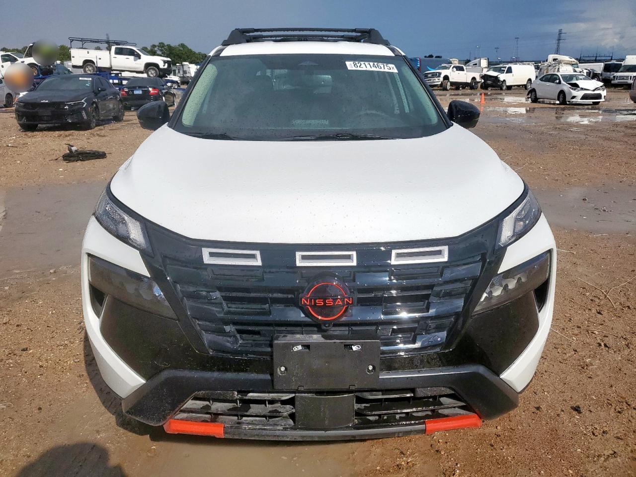 2025 NISSAN ROGUE